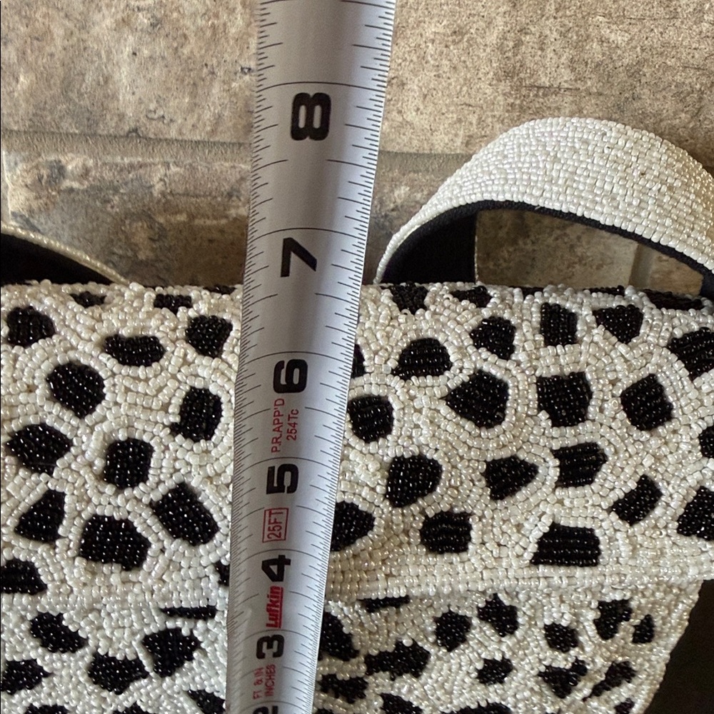 Beaded Women's Shoulder Bag black and White - Picture 5 of 5